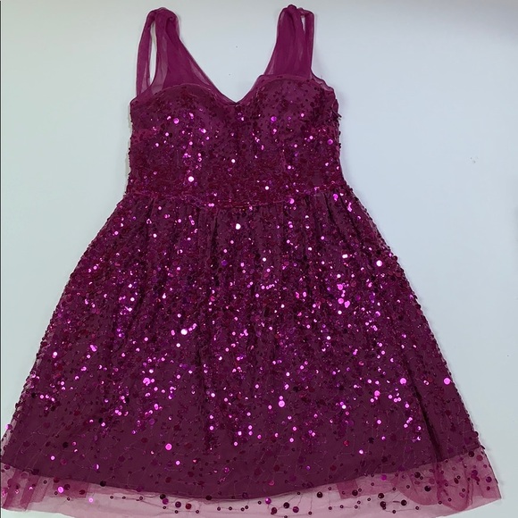 Charlotte Russe Dresses & Skirts - Short Prom/Formal Dress (p114)